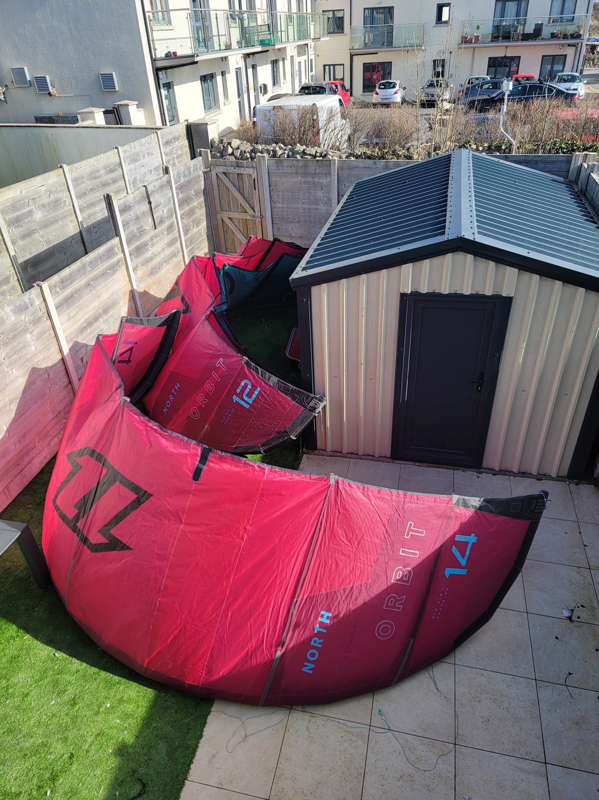 14m North Orbit 2023- ex demo, -Used Once- rubine red