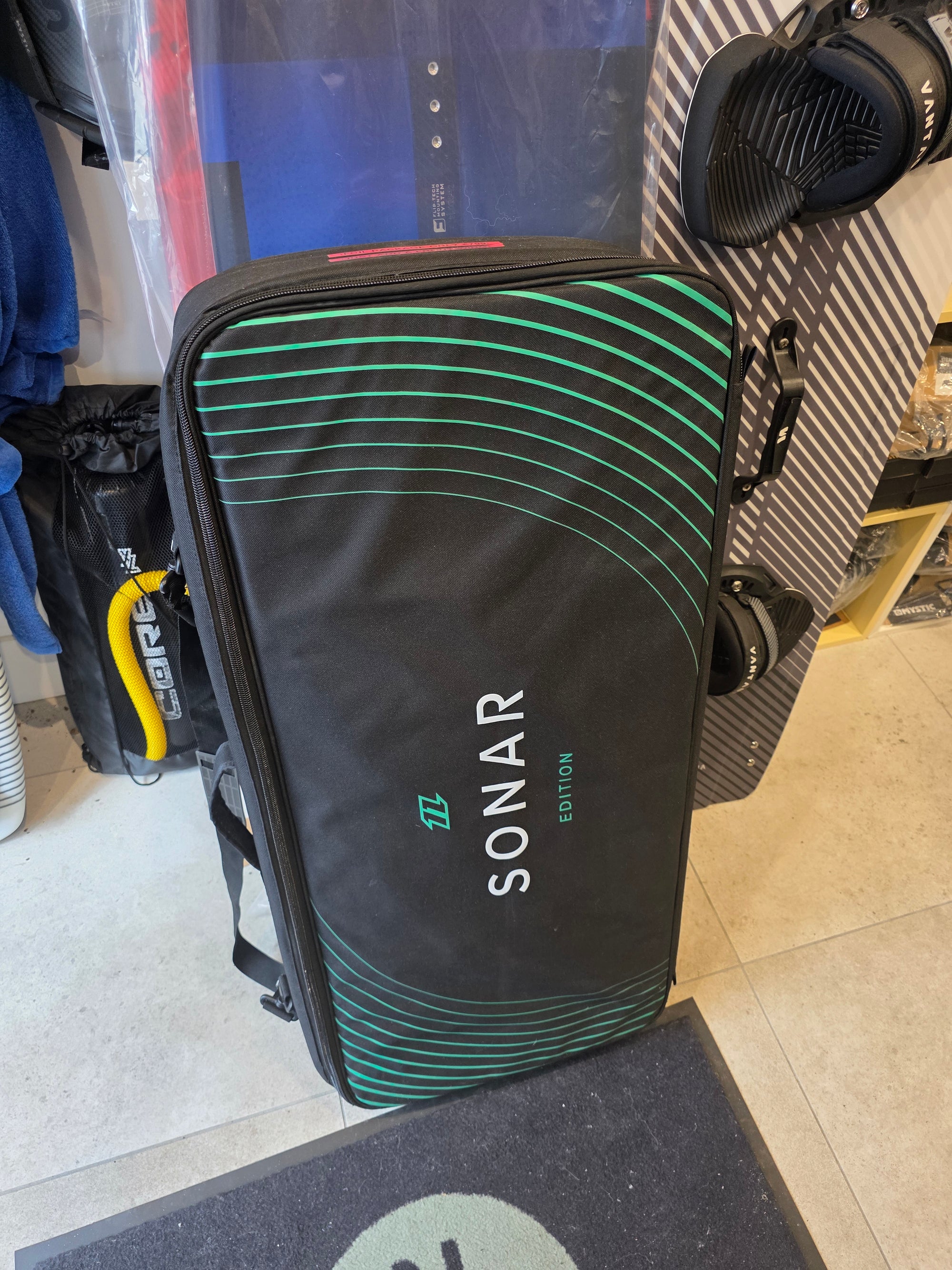North Foil Kit- With Sonar bag