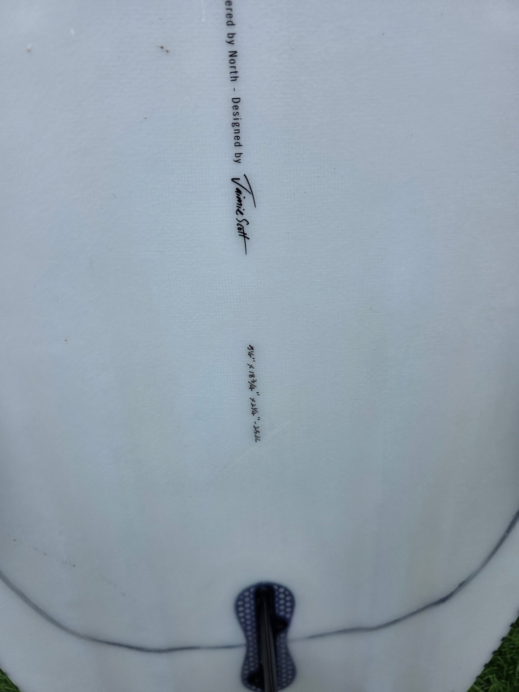 North Comp Directional Kite Board- 5 ft 4- Ex Demo- Very Good Condition- With FCSII Fins