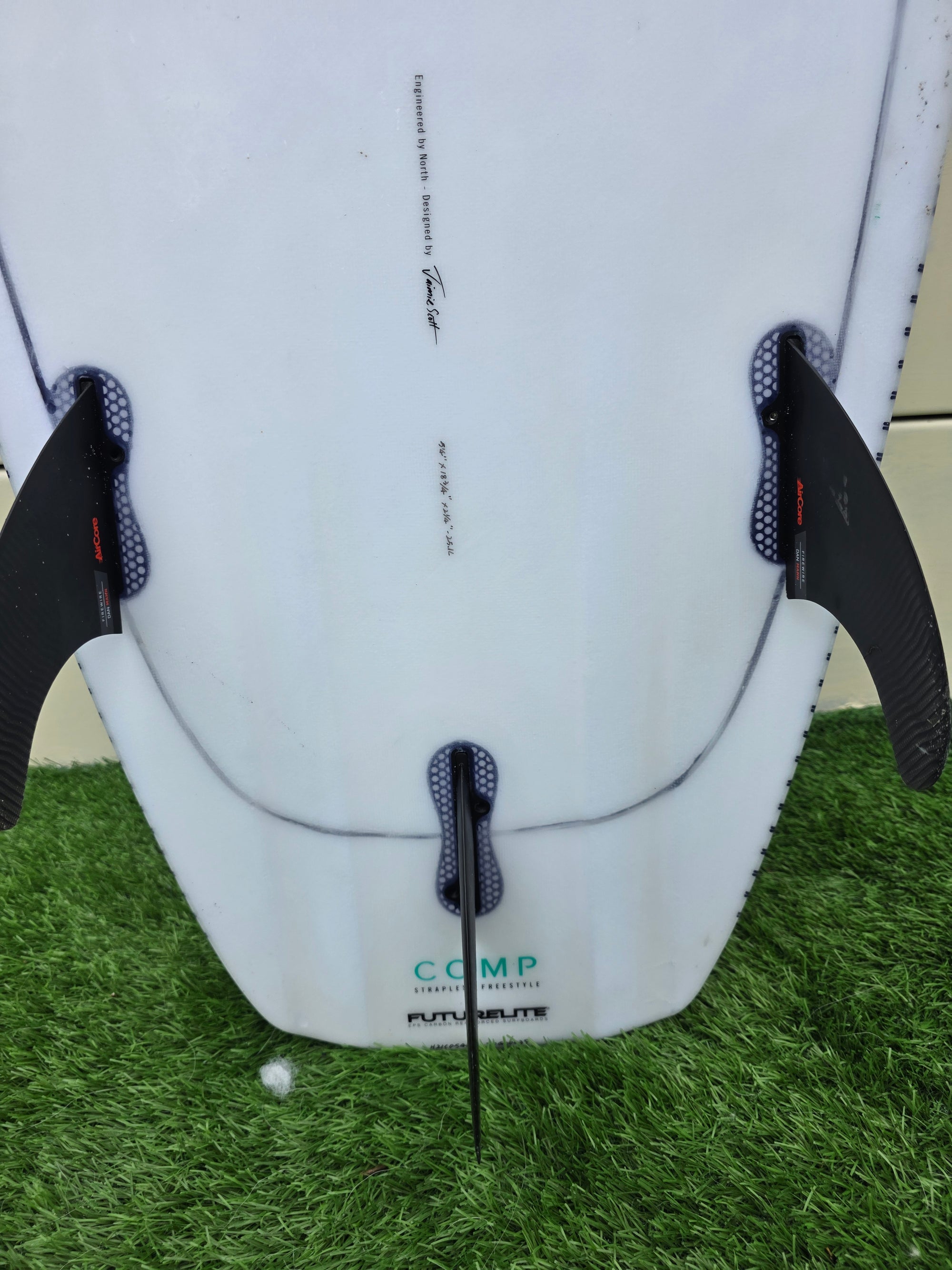 North Comp Directional Kite Board- 5 ft 4- Ex Demo- Very Good Condition- With FCSII Fins