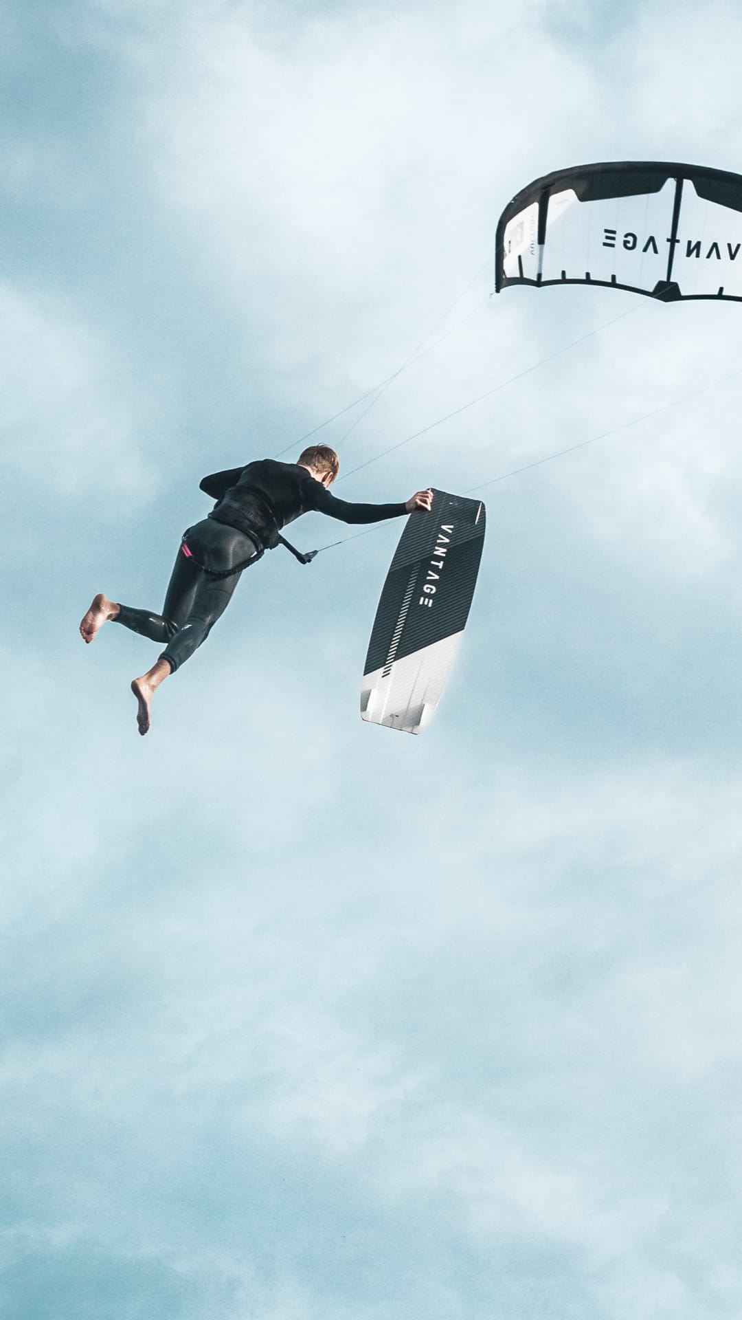 Vantage Inertia Gen 2 Kiteboard- 139cm (Incl Handle & Fins Set)