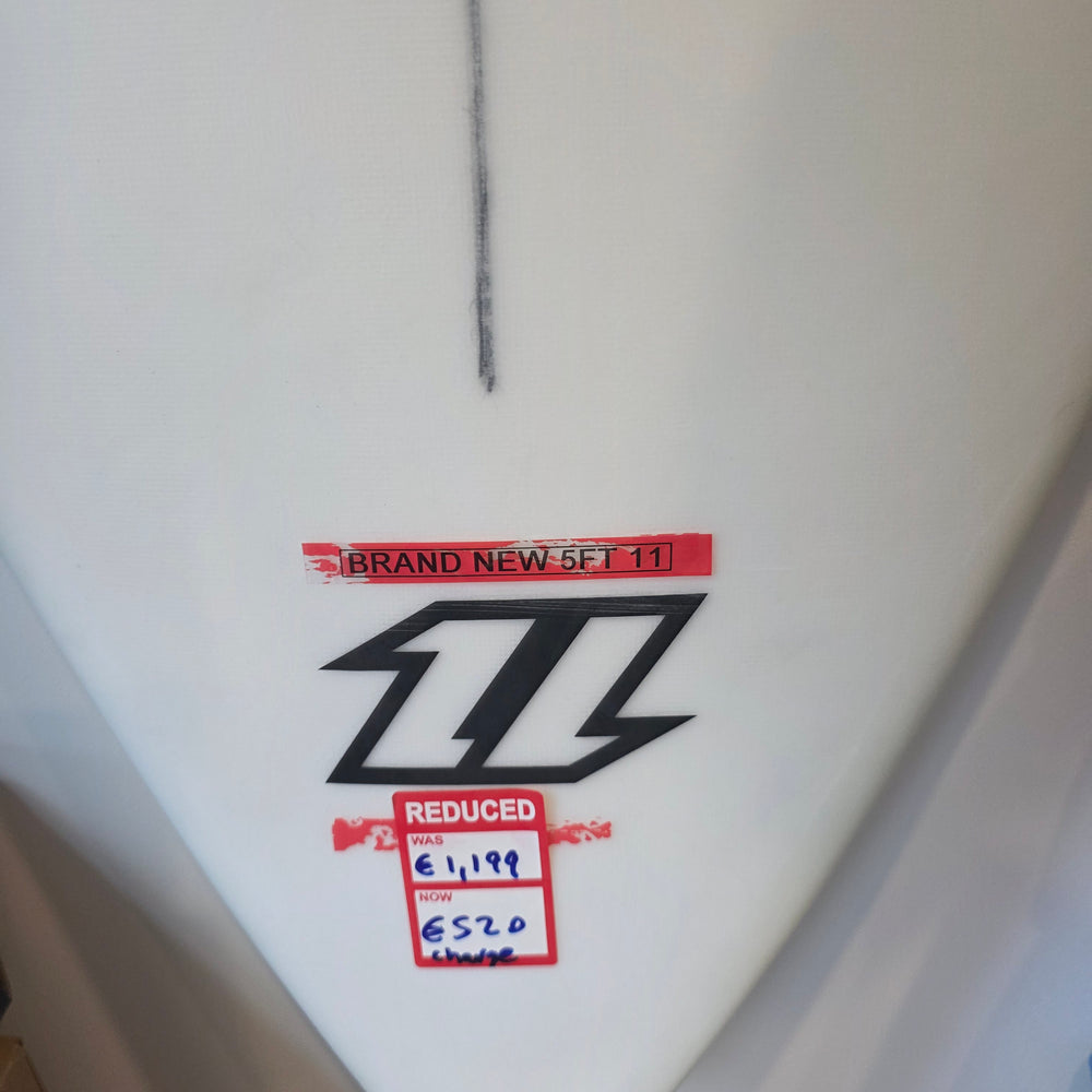 
                      
                        North Charge - 2022- 5ft 11- Brand new
                      
                    