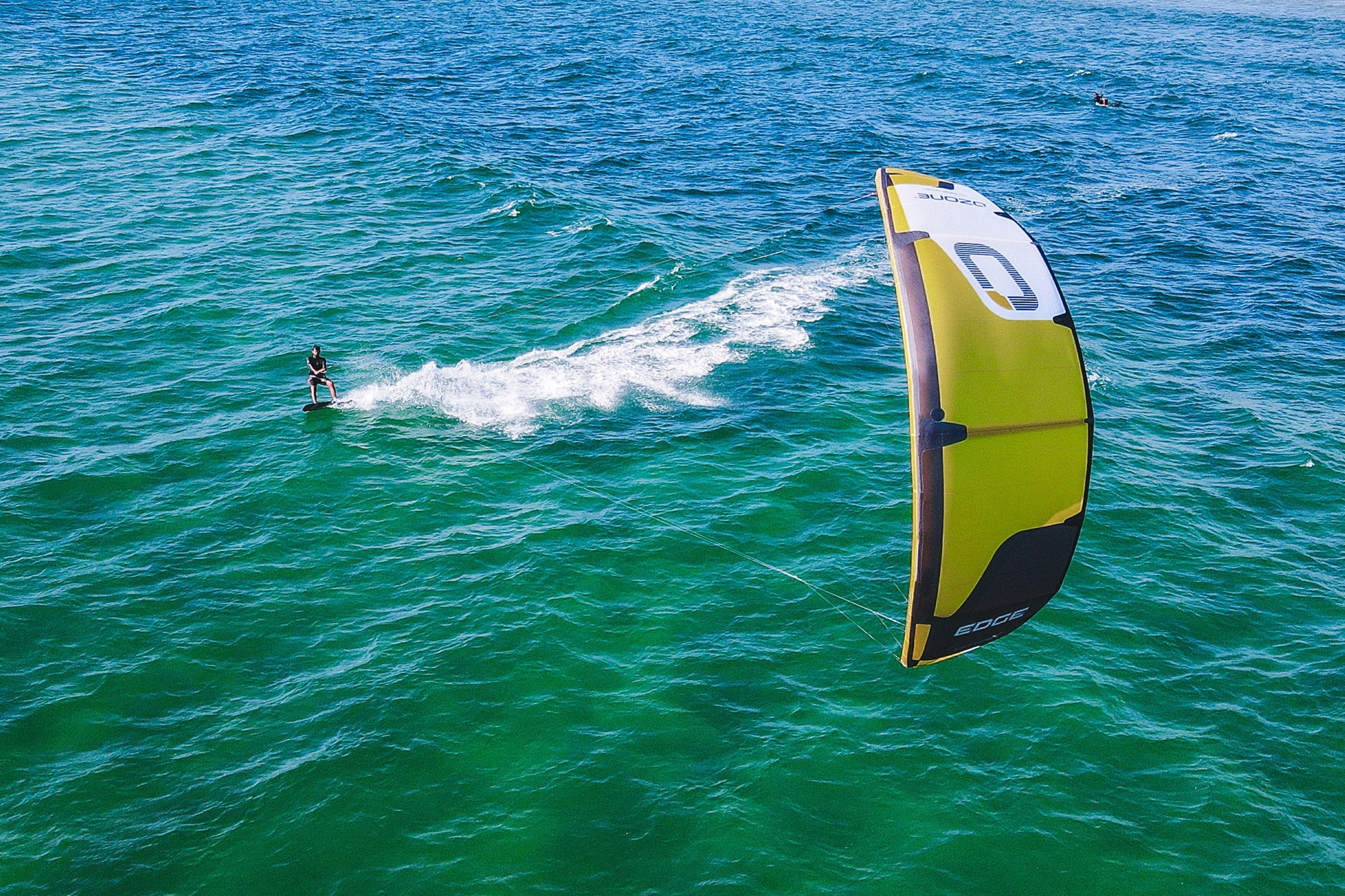 Ozone Edge VT Ultra-X — official product image