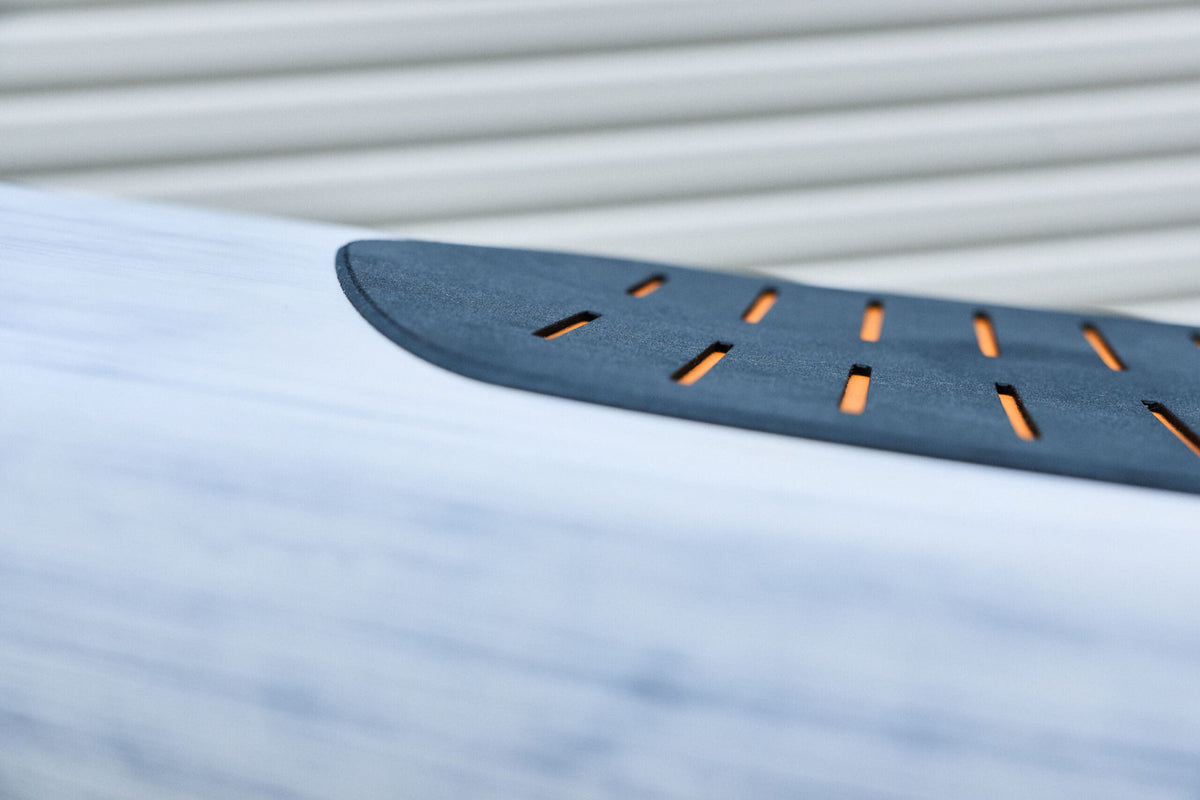 Code Foils Downwind SUP Board – deck pad