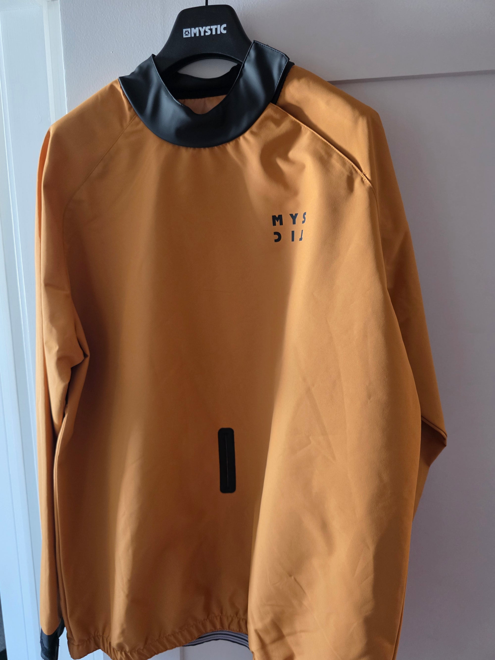Mystic Gust Windbreaker Jacket – Orange (XXL)