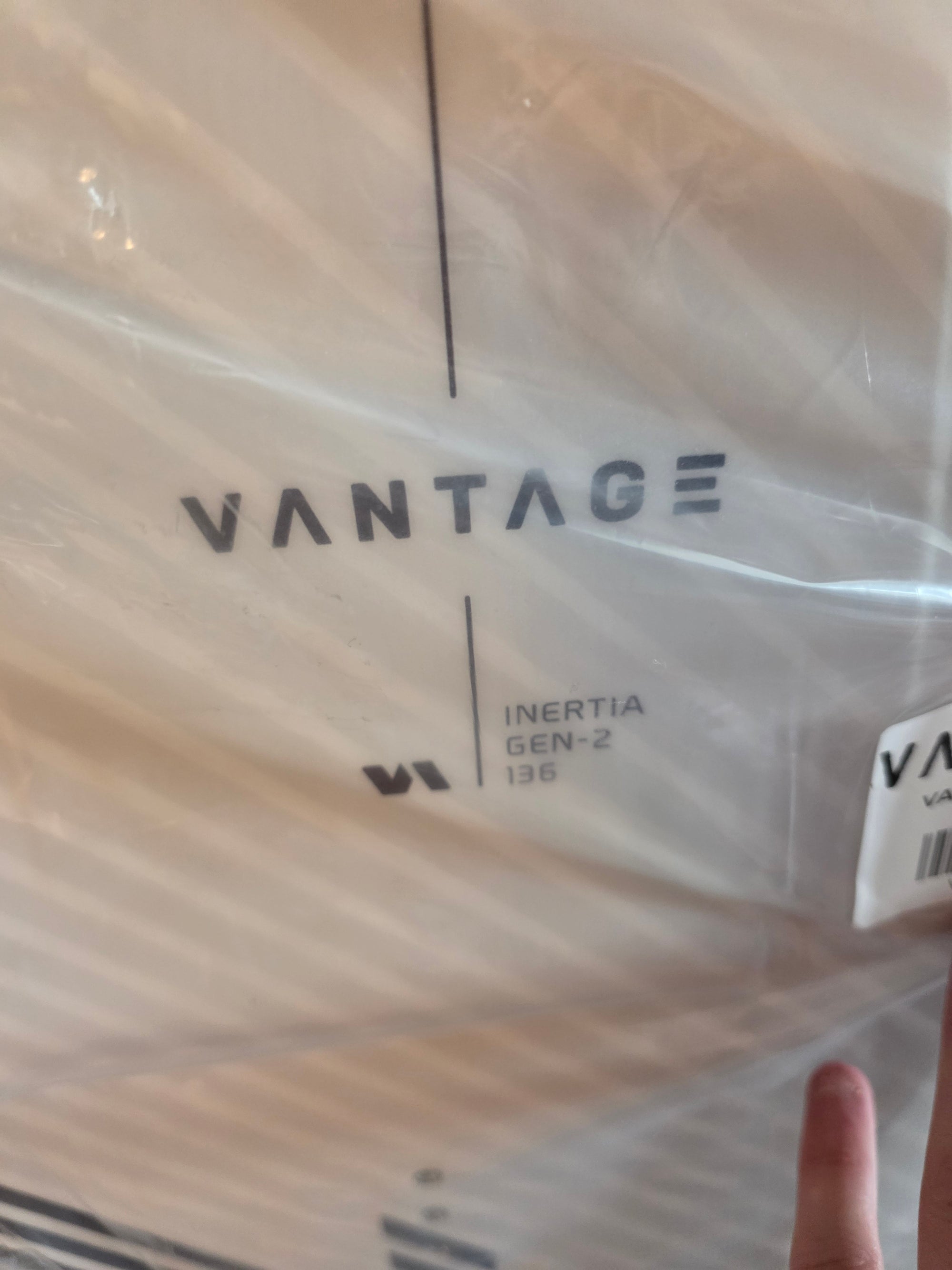 Vantage Inertia 136 base