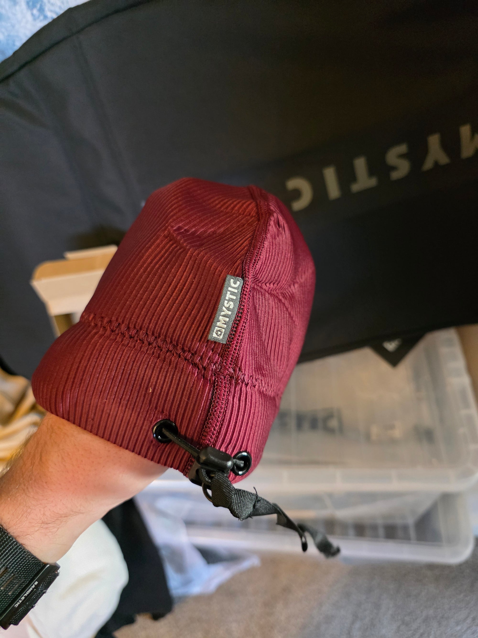 Mystic Neoprene Beanie 2mm – Oxblood Red
