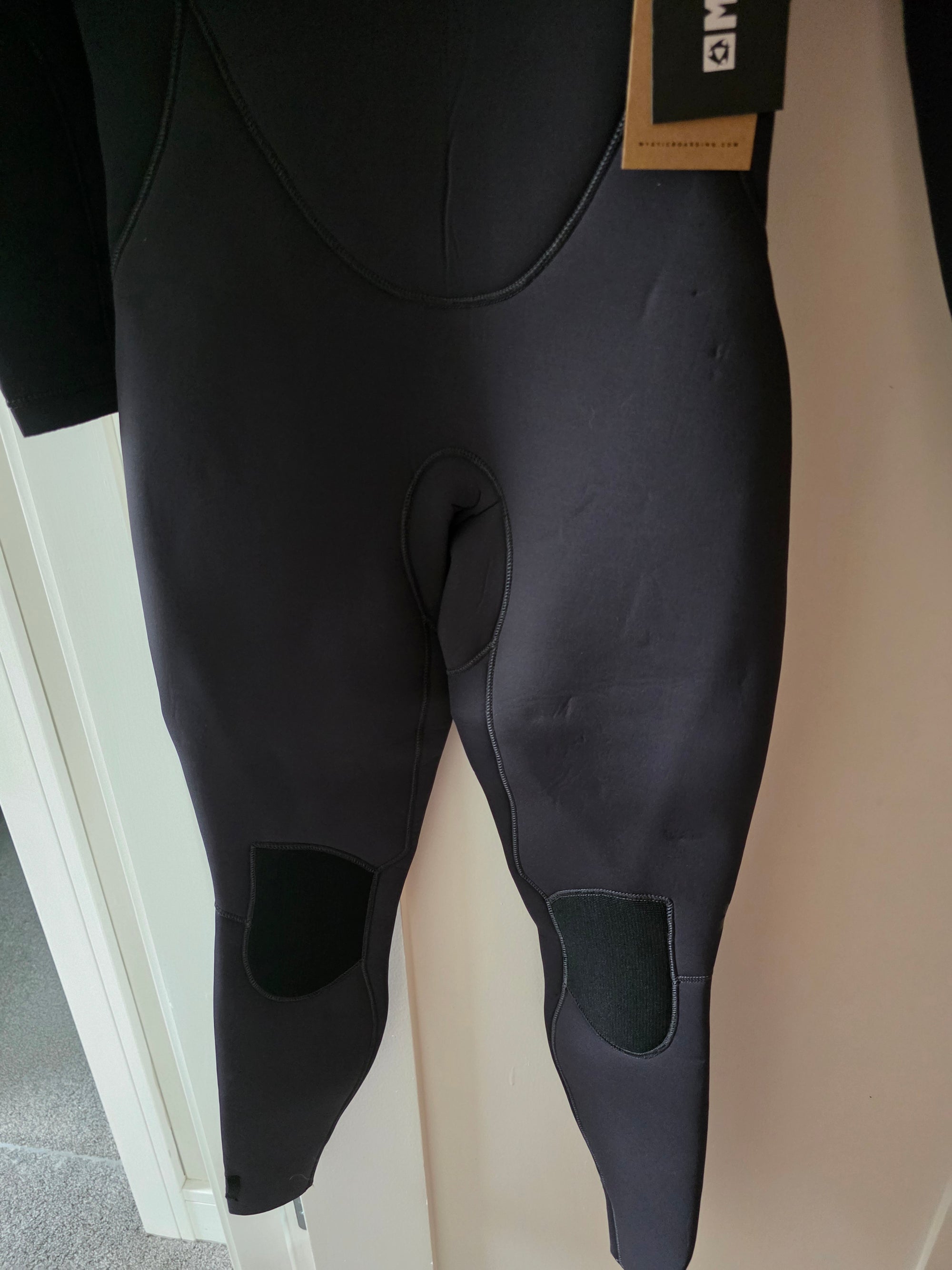 Mystic The One 5/3mm Zip-Free Wetsuit – Dark Grey (2023)