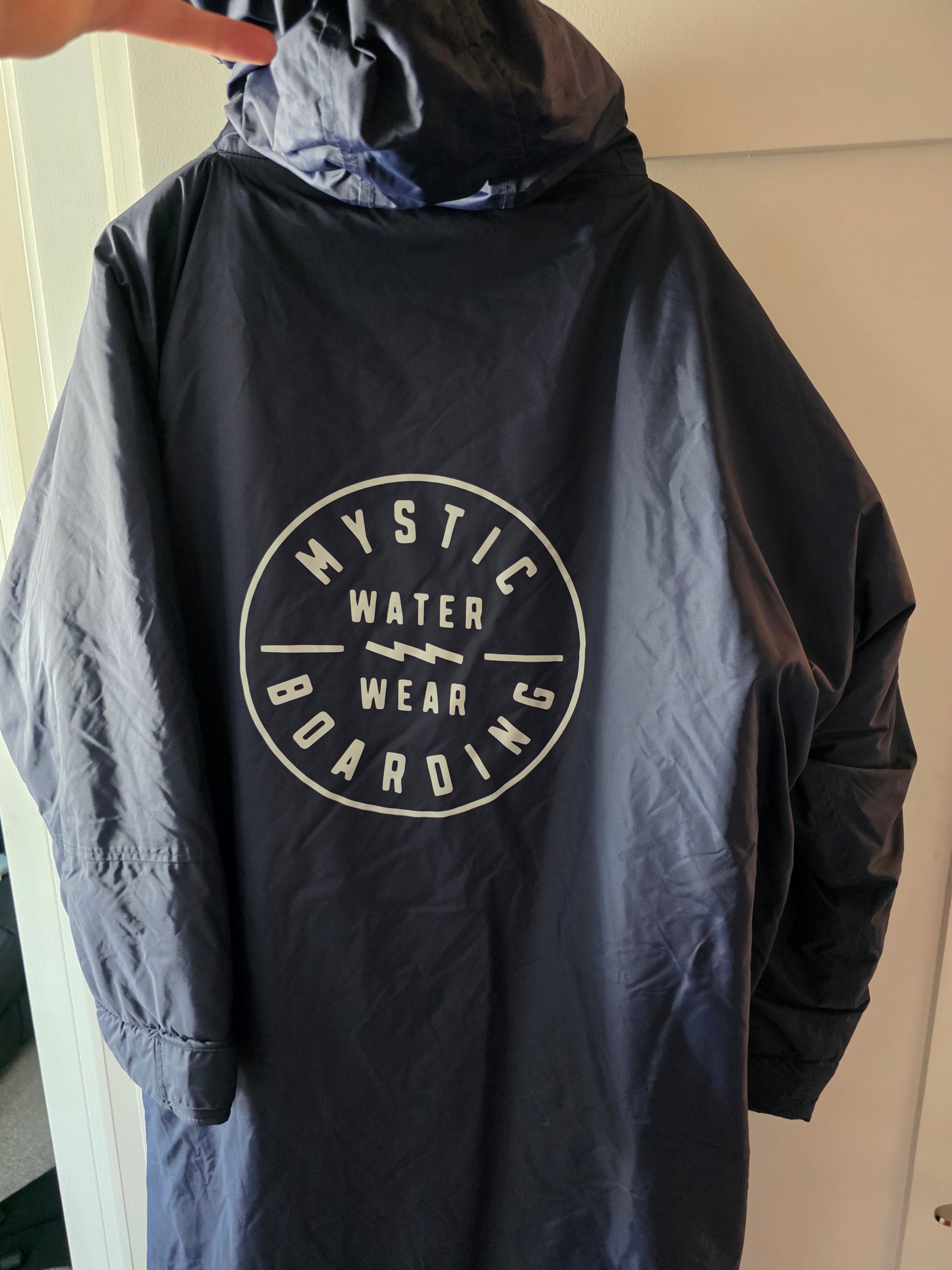 Mystic Explore 2.0 Poncho – Navy (Used One Season)