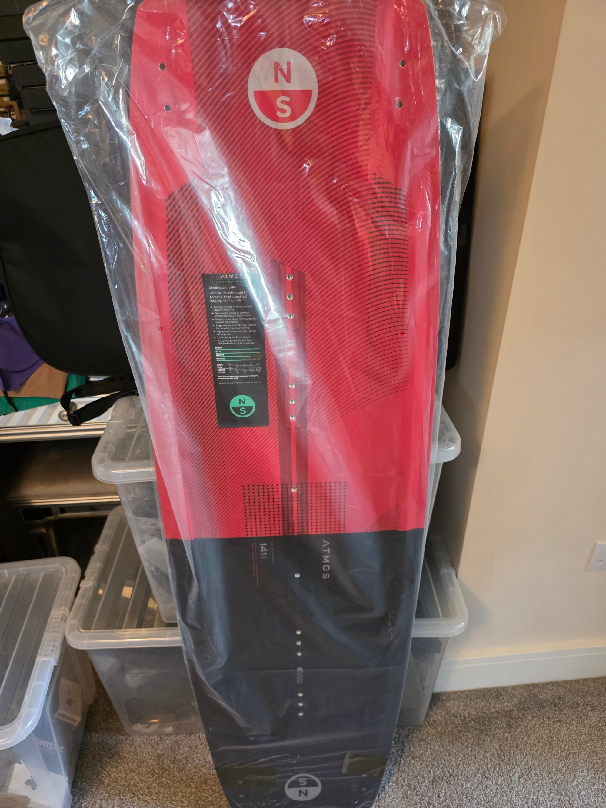 North Sails Atmos Hybrid – 141 &amp; 144 Twintip Kiteboard