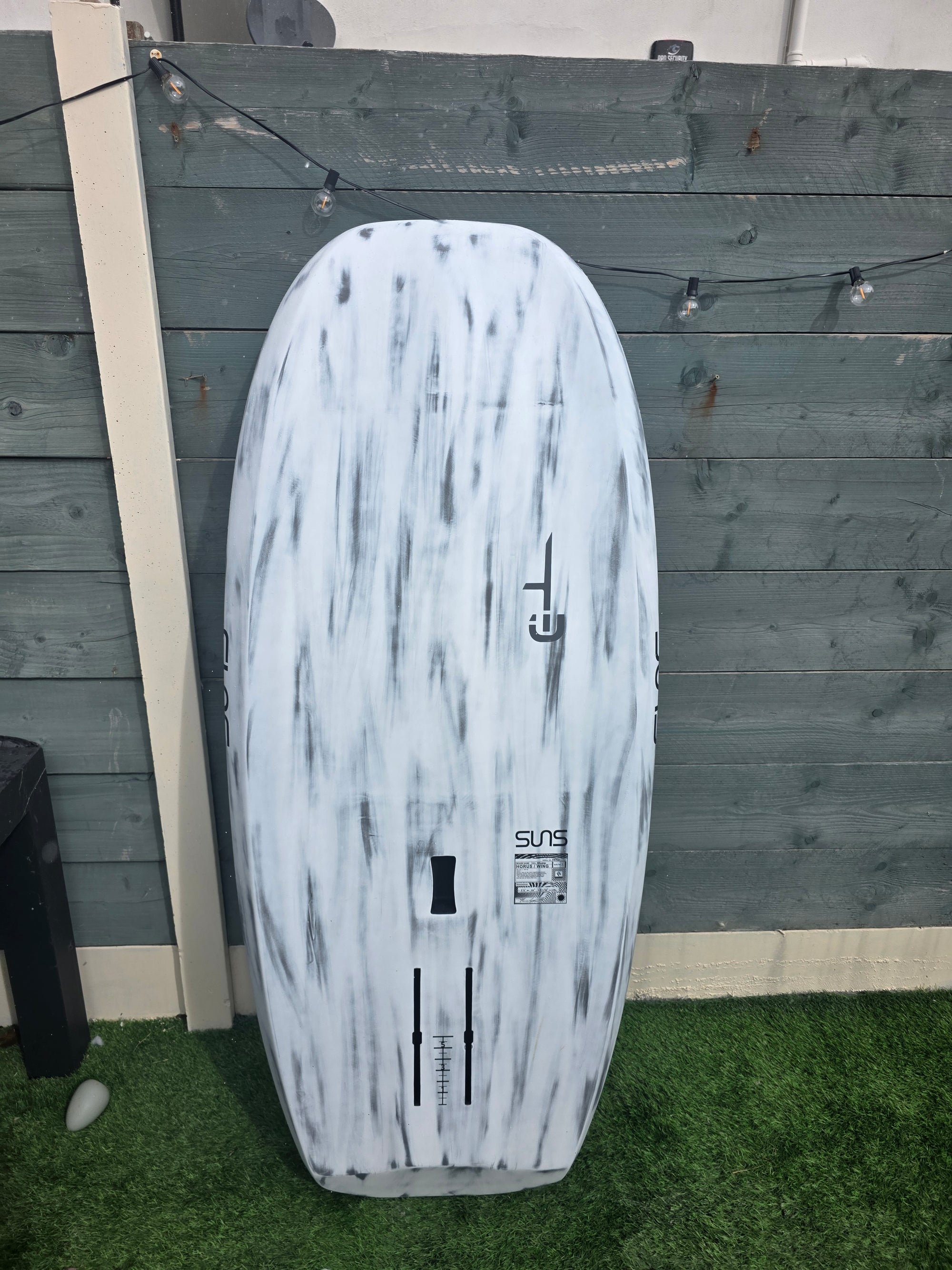 Sunova Horus 119L bottom — twin Futures foil boxes
