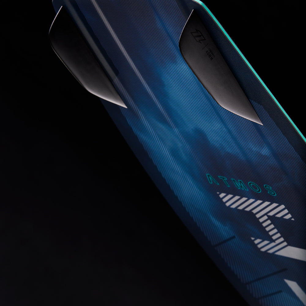 
                      
                        North Atmos Carbon 2023 (King of the Air winner) 138 x 41cm
                      
                    